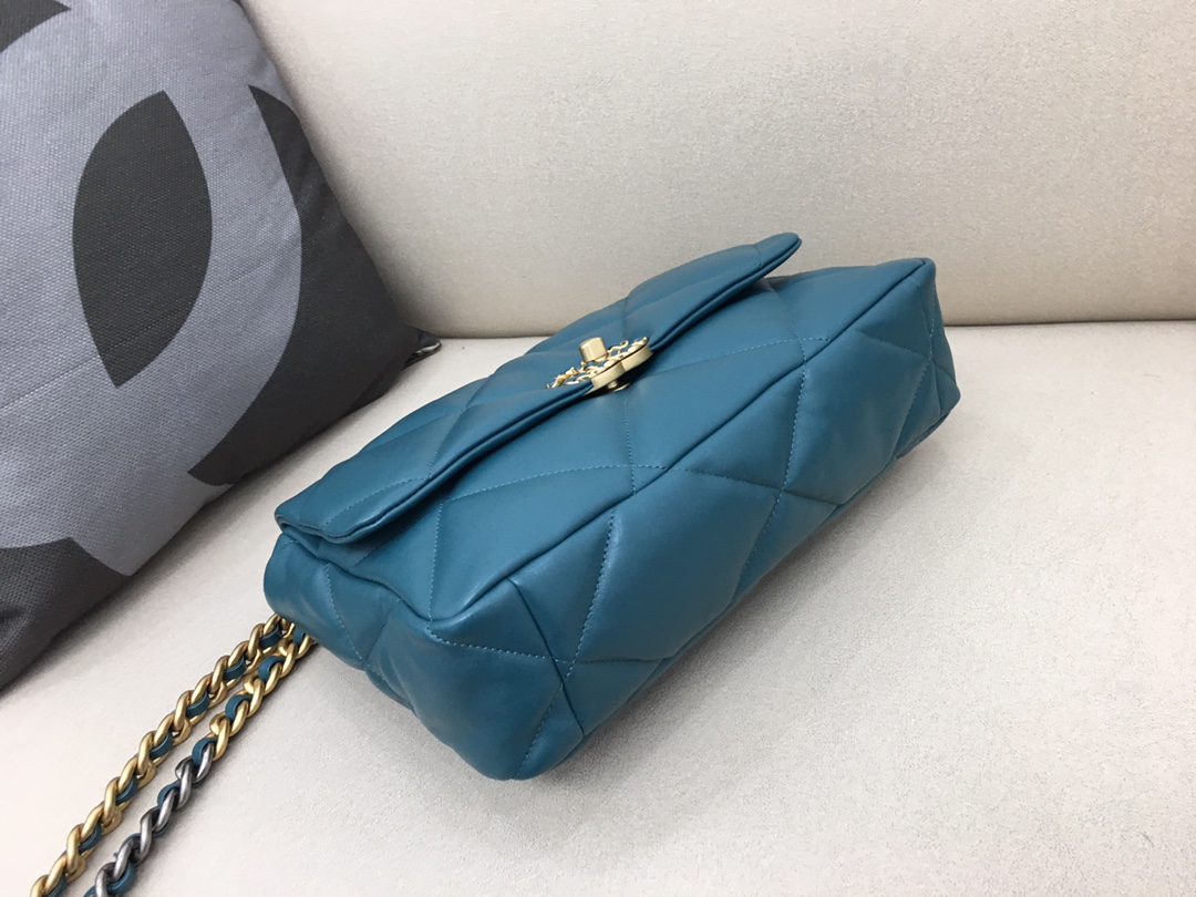 Lambskin 19 Large Handbag Flap Bag AS1161 Ocean Blue